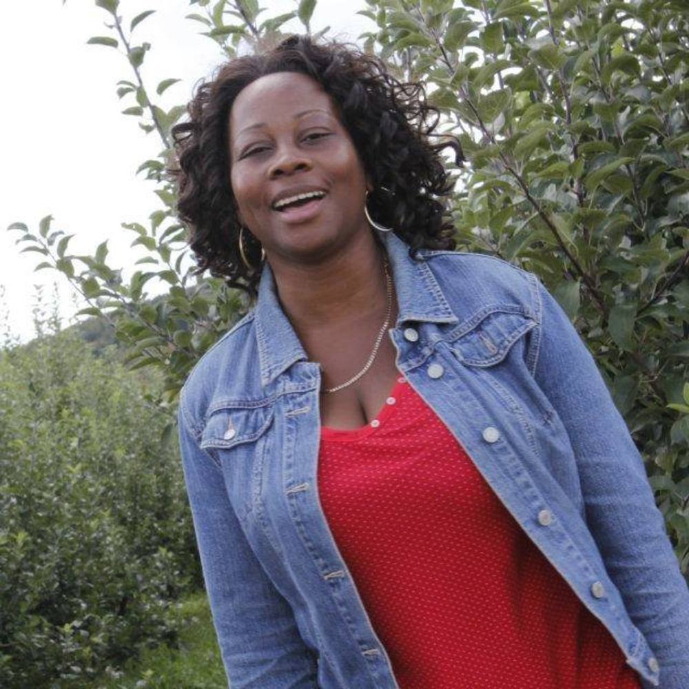 Meet your Posher, Denise